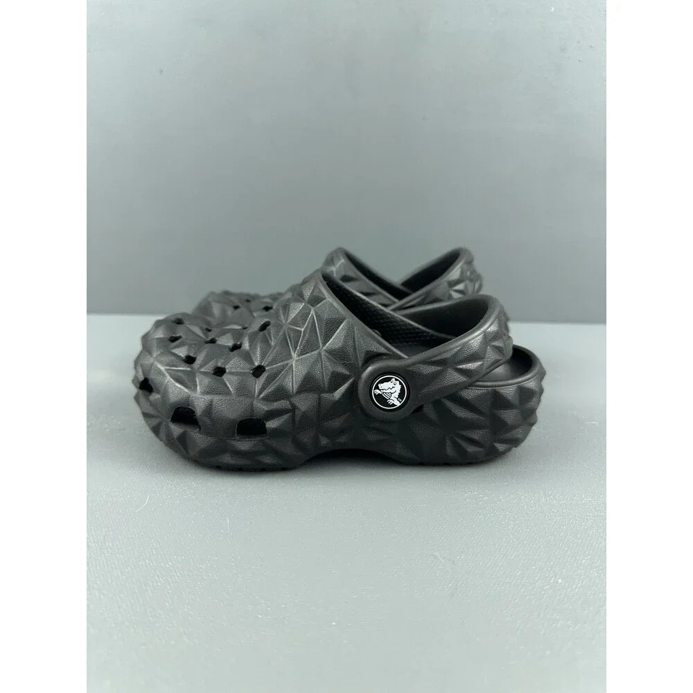 Crocs Kids Classic Geometric Clogs Black size 11 C Boys Girls Unisex Sandals